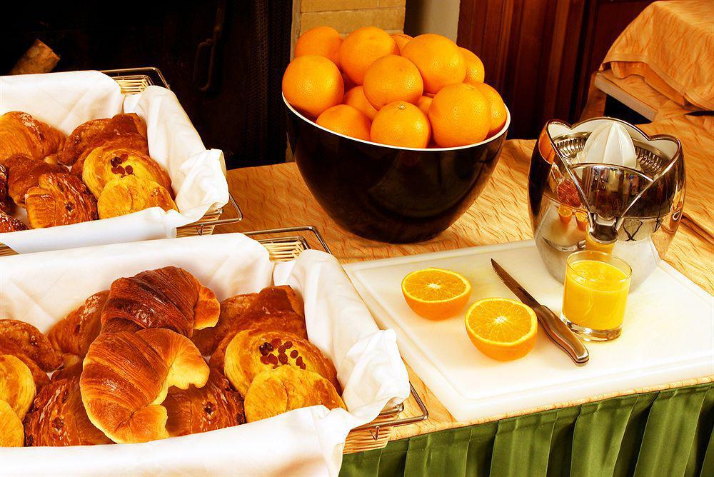 Hotell Arcangelo 3*
